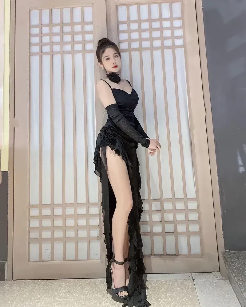Gái xinh trên TikTok luôn gây ấn tượng với vẻ đẹp tự nhiên và năng lượng tươi mới.