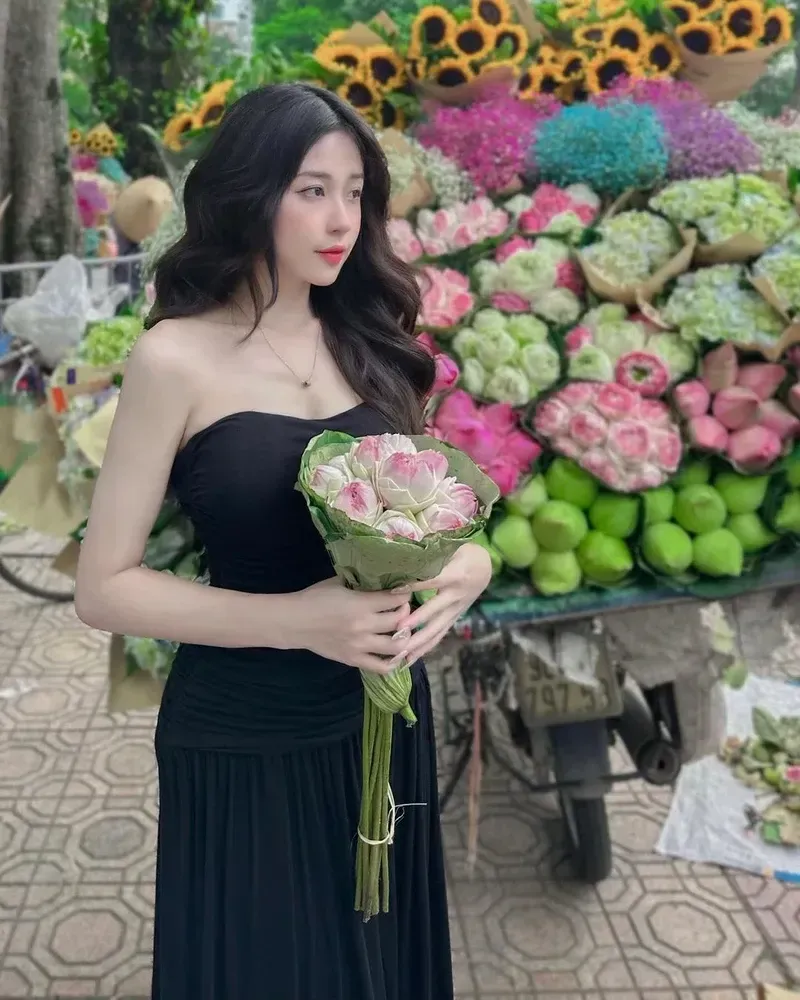 IG gái xinh luôn khiến người xem phải ngước nhìn với vẻ đẹp tựa như thiên thần.