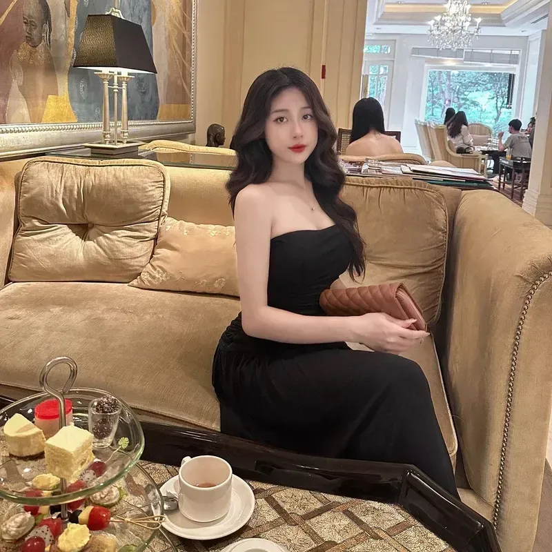 Instagram gái xinh luôn là nơi chia sẻ những khoảnh khắc đáng nhớ và đầy quyến rũ.