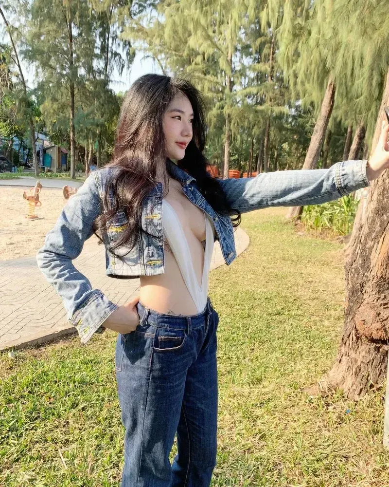 Douyin gái xinh luôn là nguồn cảm hứng cho nhiều tín đồ thời trang.