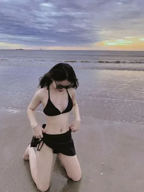 Gái đẹp sexy luôn tạo được ấn tượng mạnh mẽ với mọi người.