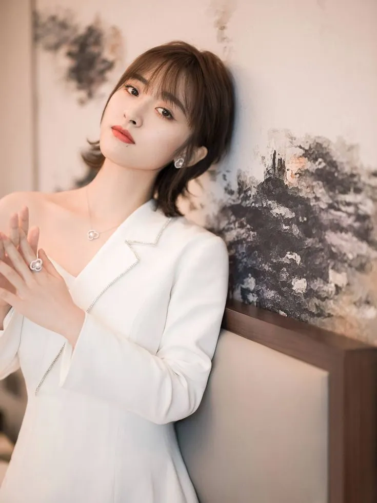 Ảnh gái xinh Instagram dễ thương thu hút bao ánh nhìn mỗi khi xuất hiện.