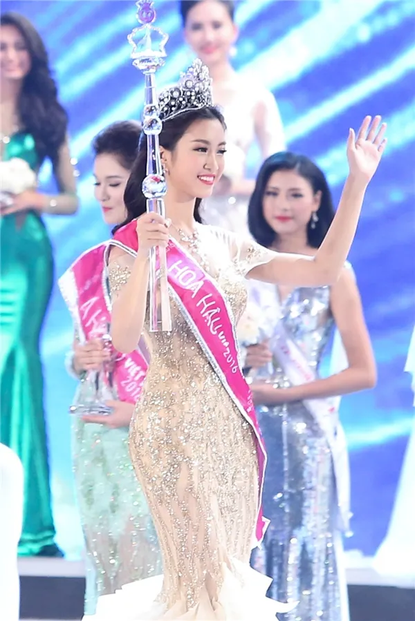 Tiểu sử của hoa hậu Đỗ Mỹ Linh được khán giả yêu mến và ngưỡng mộ