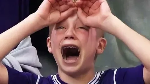 Hình nền meme hài thú vị giúp bạn thư giãn và tạo không gian vui tươi cho điện thoại.