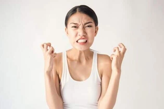 Giận dữ meme hài hước, khiến bạn cười không ngừng.