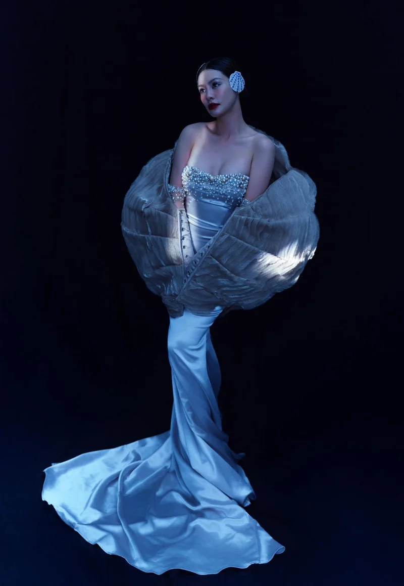 Nghe ngay bản hit của Ca sĩ Bùi Lan Hương đình đám hiện nay