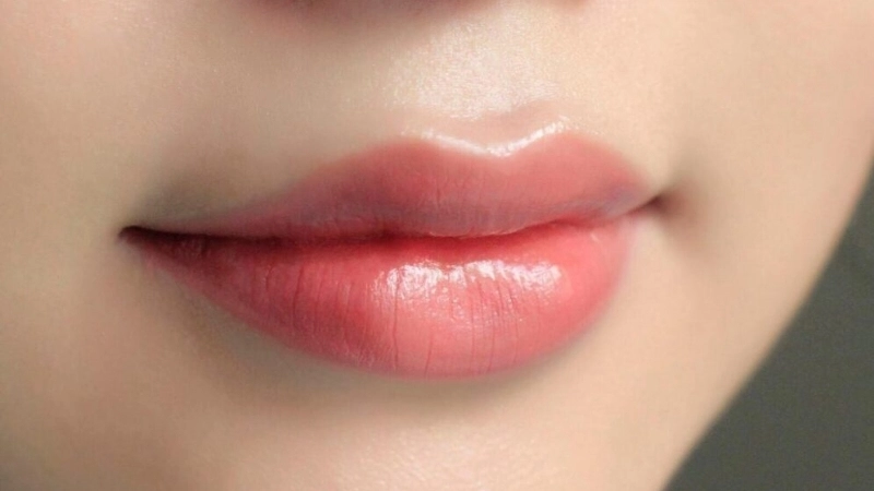 Ý nghĩa phong thủy của các tướng môi phụ nữ