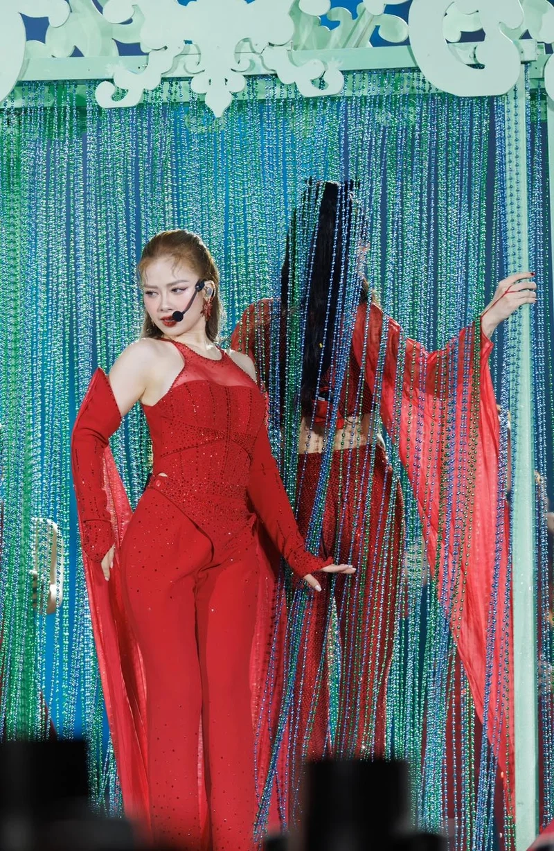 Ai là Dương Hoàng Yến giảng viên trường nào khiến nhiều người tò mò