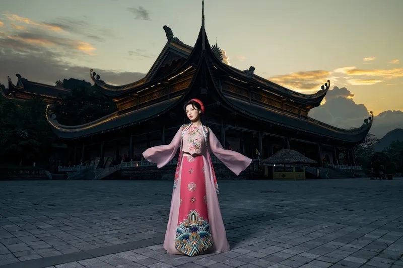 Bí mật về Han Sara tên thật là gì được bật mí