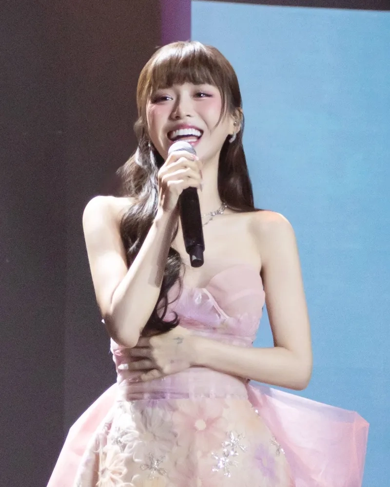 Ca khúc nổi bật Han Sara em xinh say hi được yêu thích