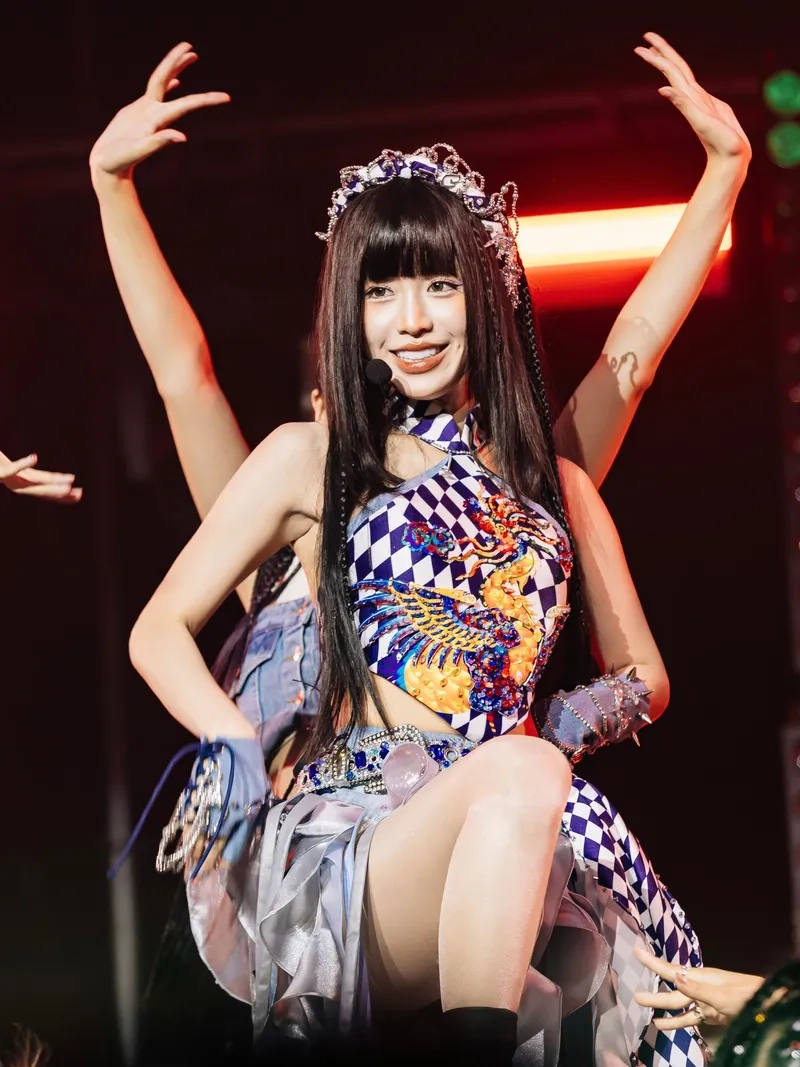 Bạn biết không Han Sara thuộc công ty nào