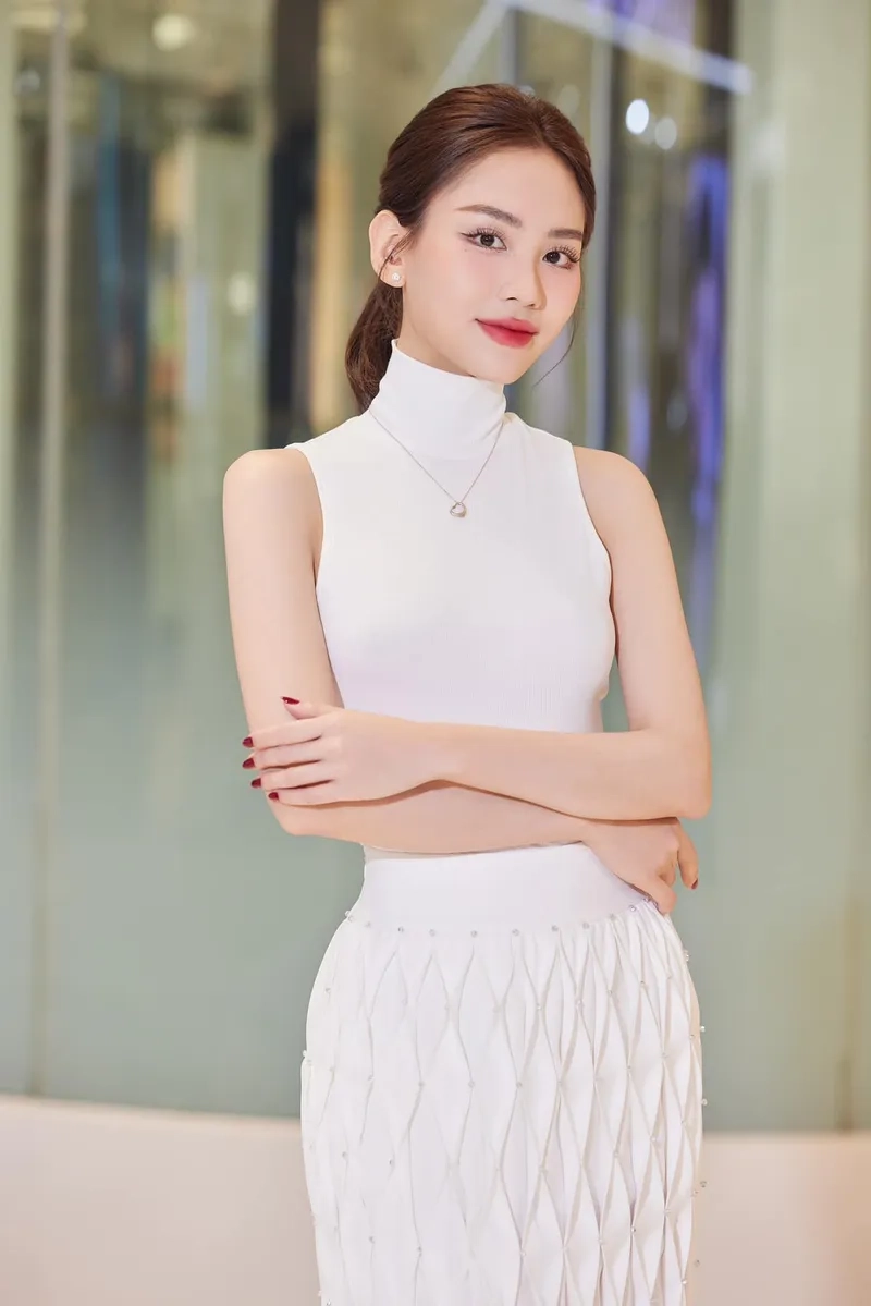 Hoa hậu Huỳnh Nguyễn Mai Phương toả sáng rạng rỡ trên mọi sân khấu