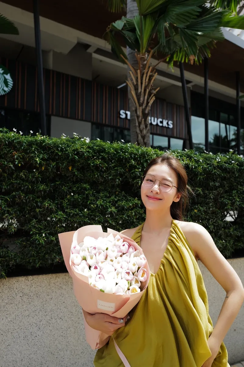 Gia đình hài hước qua Khả Ngân Gia Đình Mình Vui Bất Thình Lình