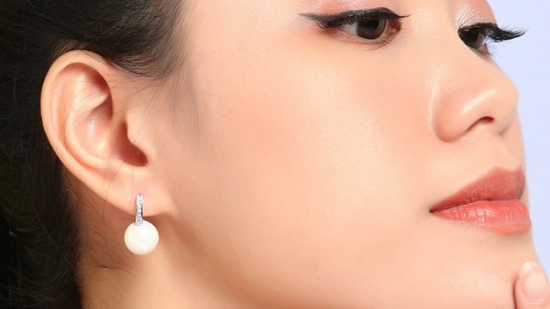 Xem tướng phụ nữ tai nhỏ tai nhỏ ở nữ tốt hay xấu?